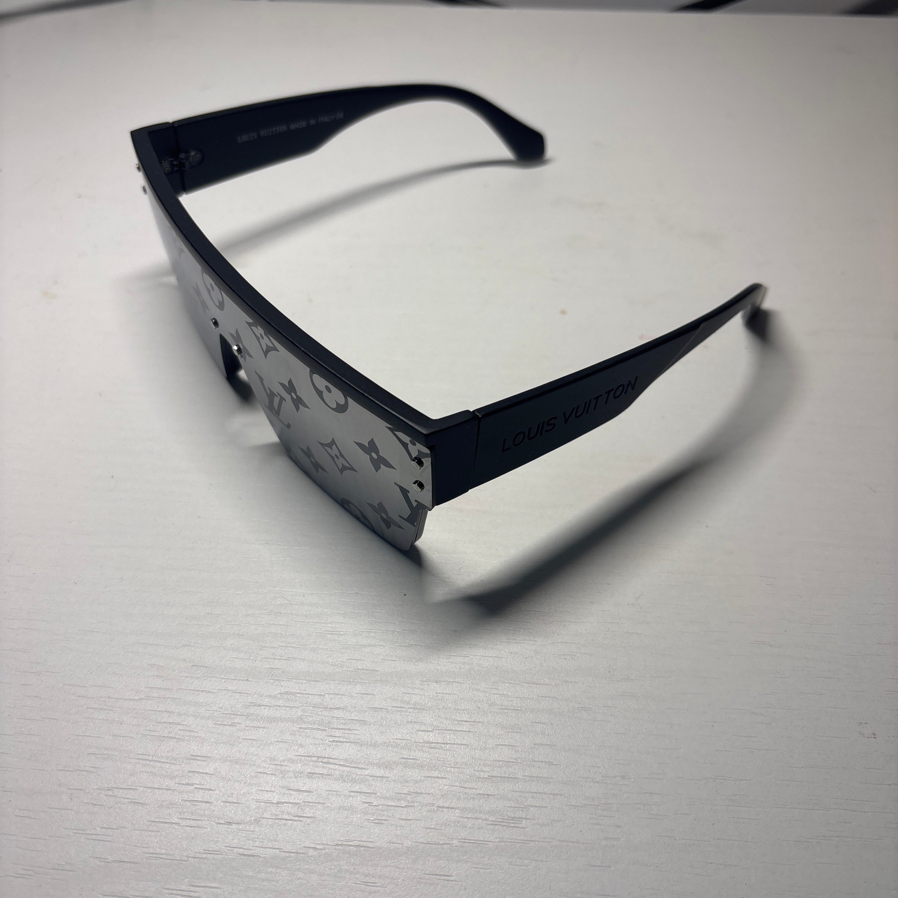 Black reflective designer glasses without box