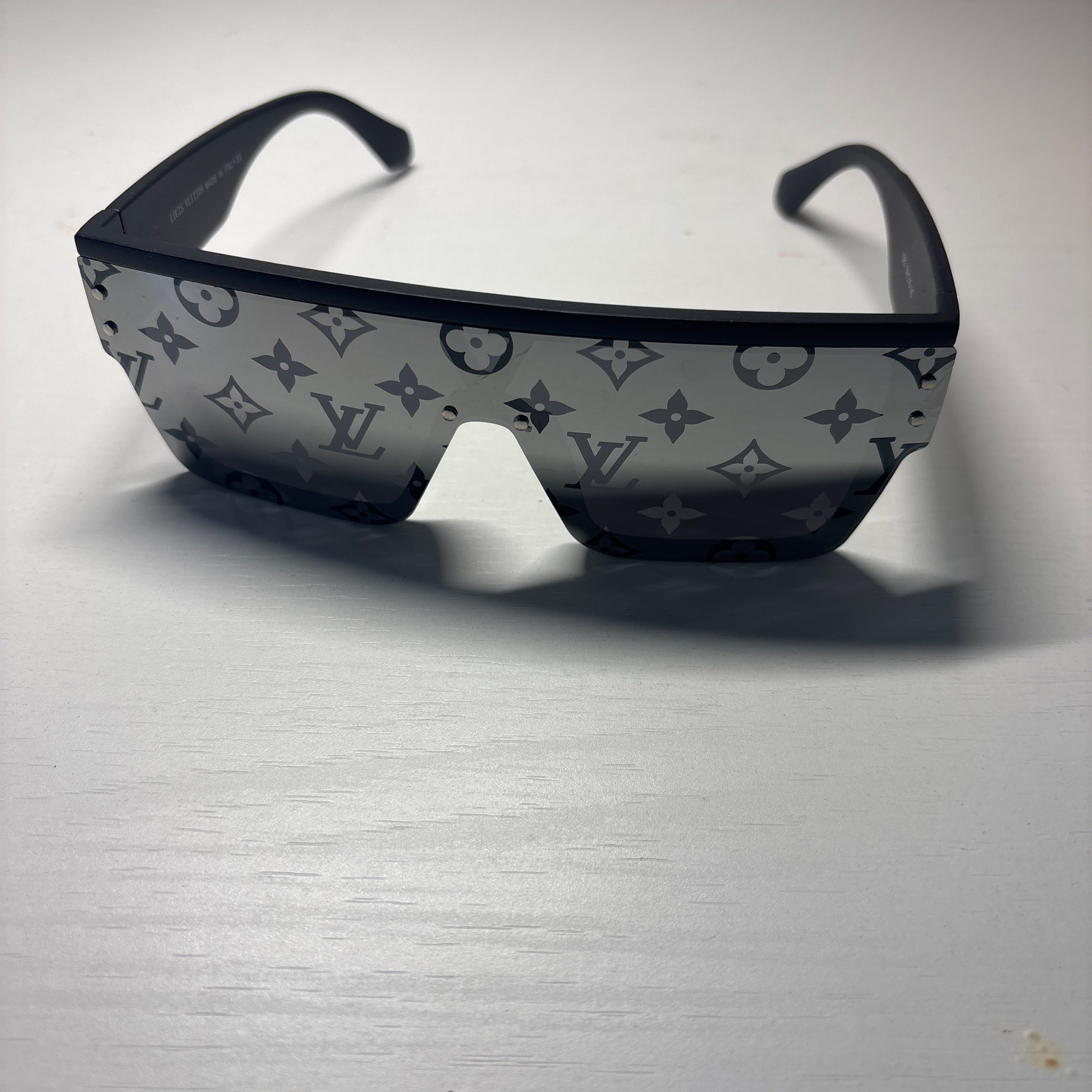 Black reflective designer glasses without box