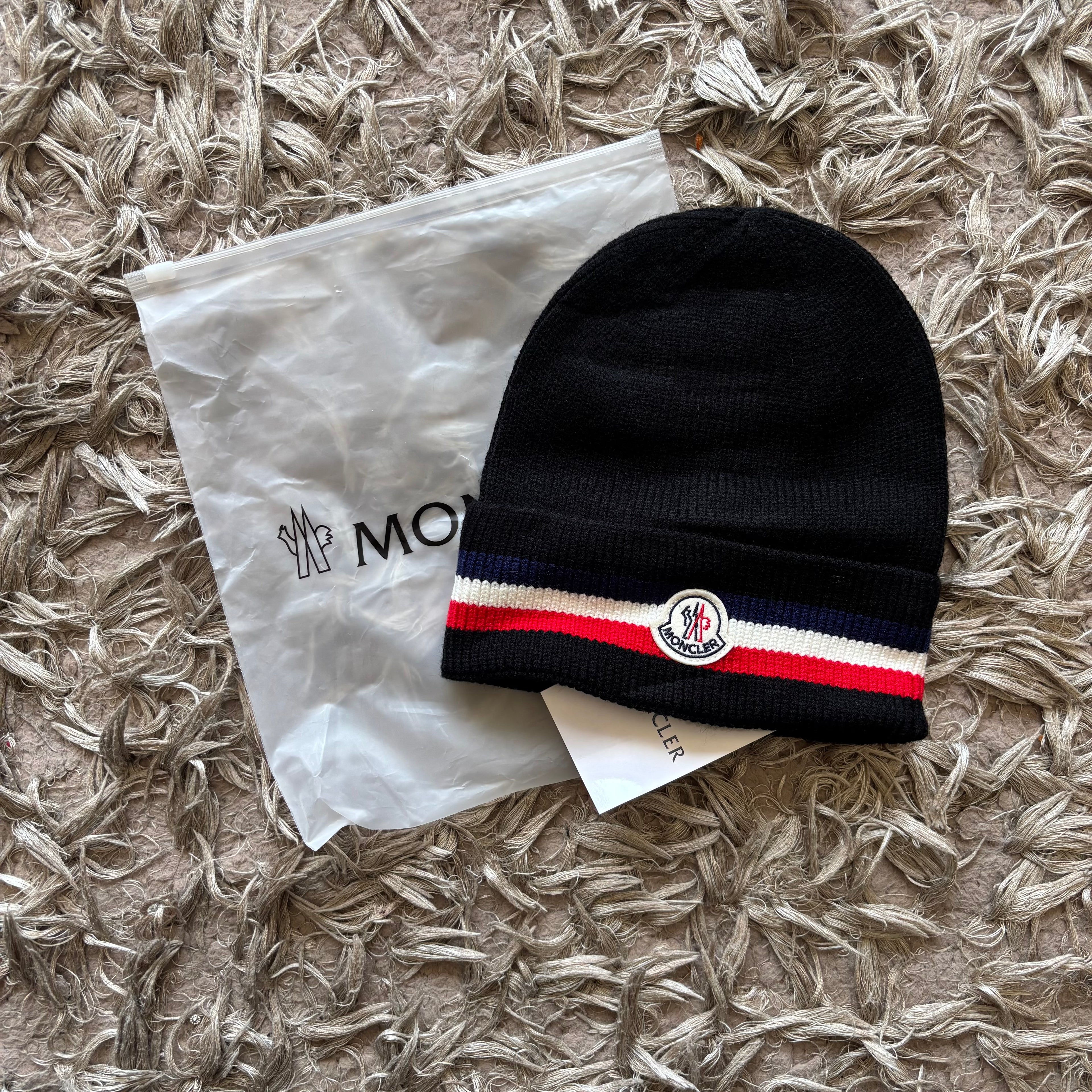 Black wool tricolour designer beanie with dustbag